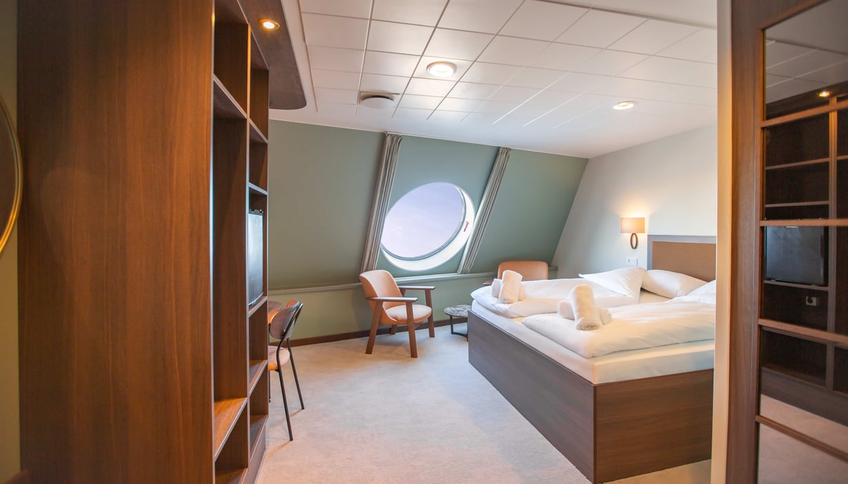 Commodore De Luxe - Pearl - X2