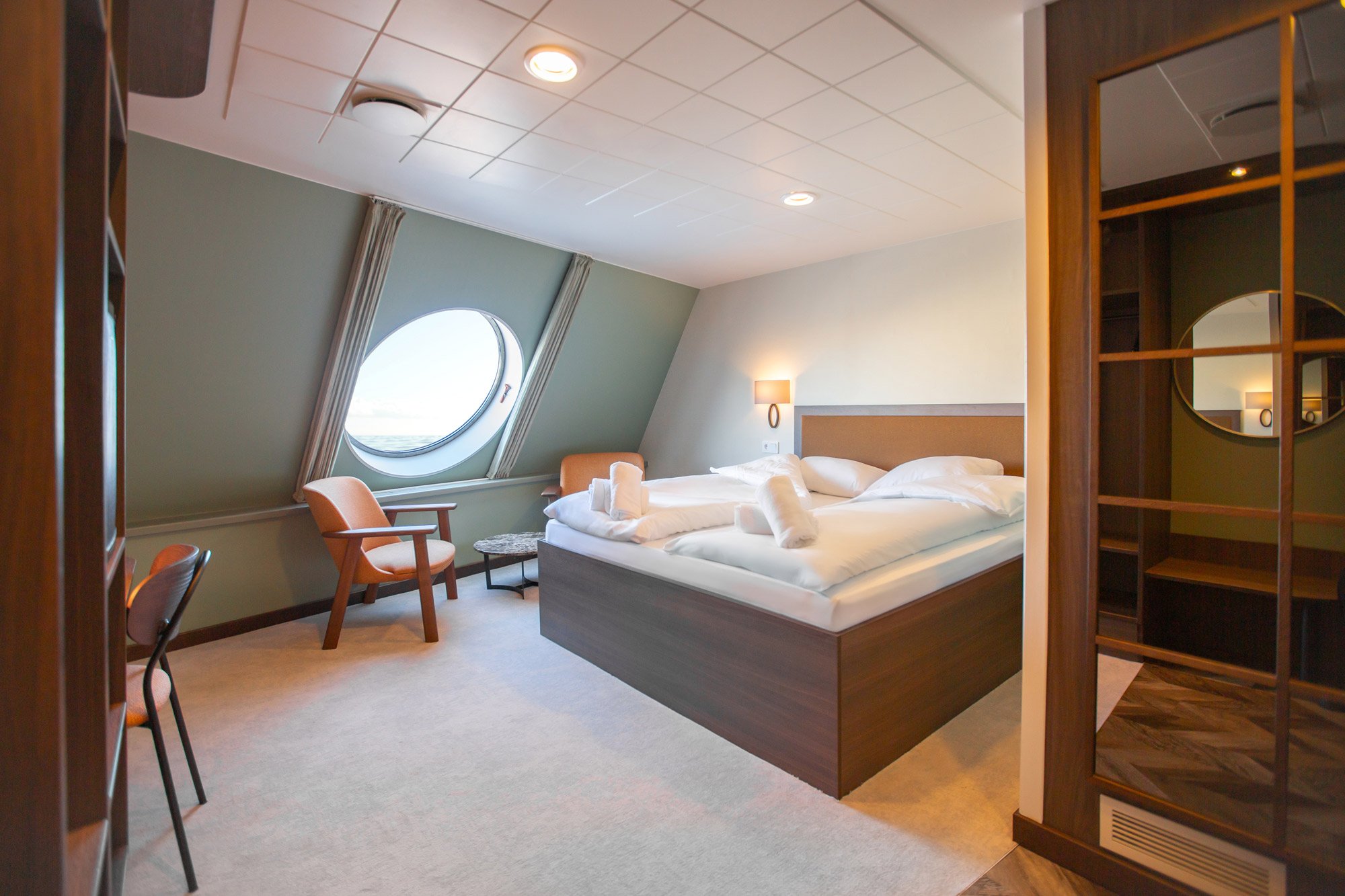 Commodore De Luxe med havudsig