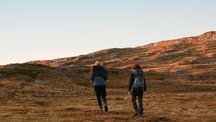 To mennesker i de norske fjelde Photocredit: Kamil Klyta
