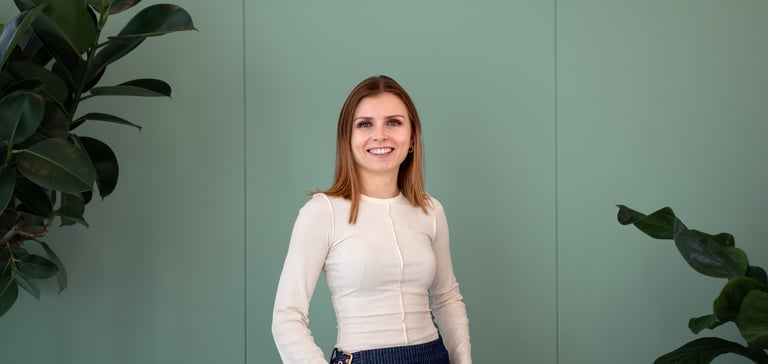 Cecilie - en smilende kollega